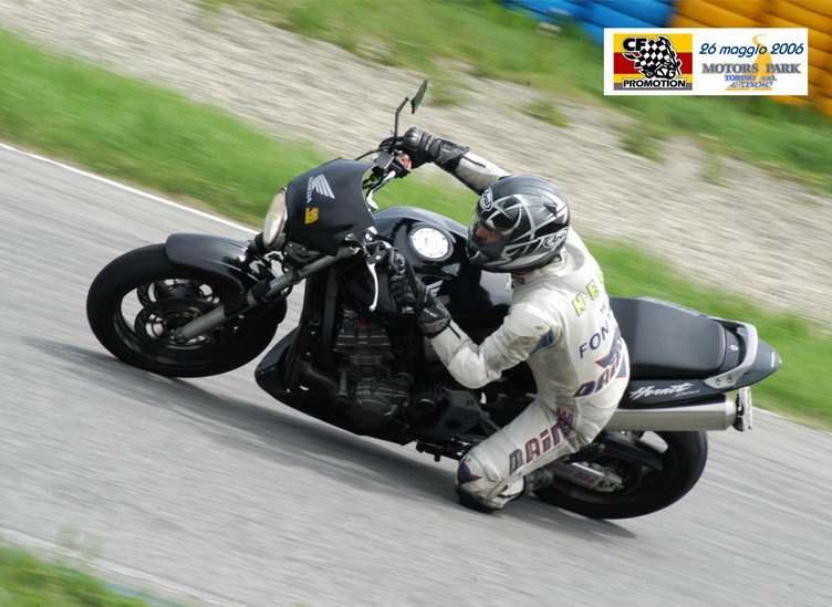 Andrea Negri pista Lombardore 26 maggio 2006